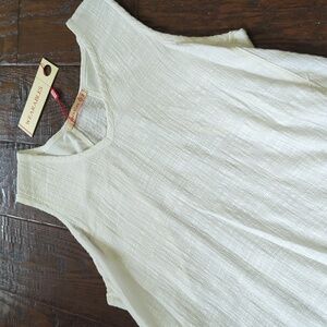 WEARABLES by XCVI I NWT White Cotton Lightweight Gauze High-Low Garden Tank, M